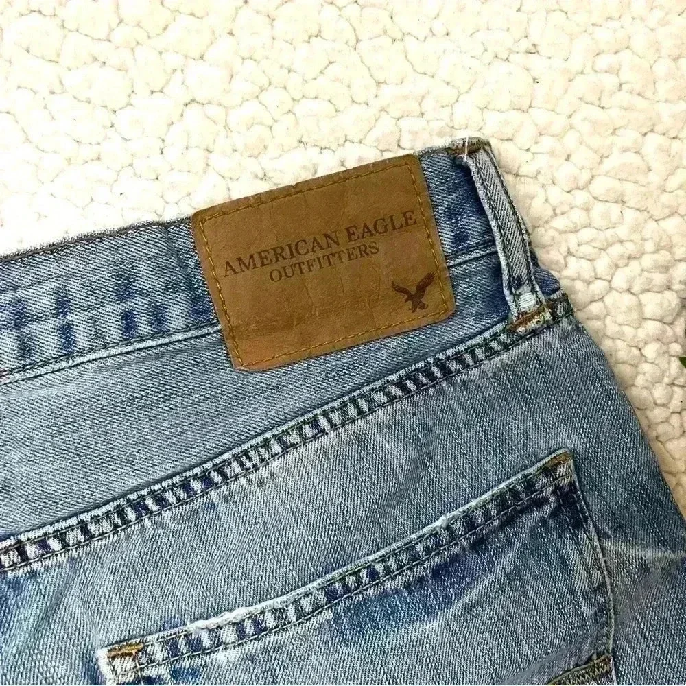 American Eagle Slim Straight Web Cuff Distress Denim Highrise Jean Shorts‎